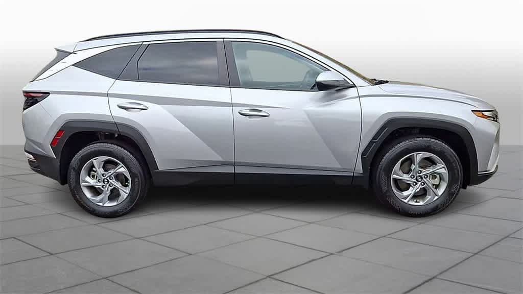 Thumbnail: 2023 Hyundai Tucson - 9