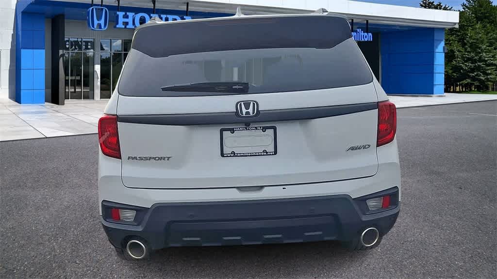 Thumbnail: 2023 Honda Passport - 7