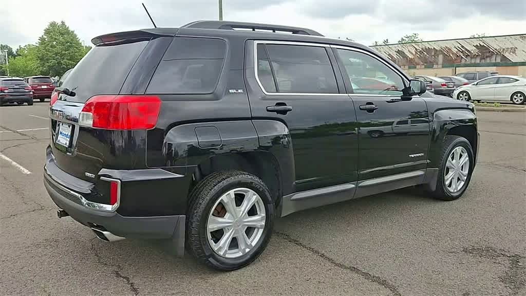 Thumbnail: 2017 GMC Terrain - 8