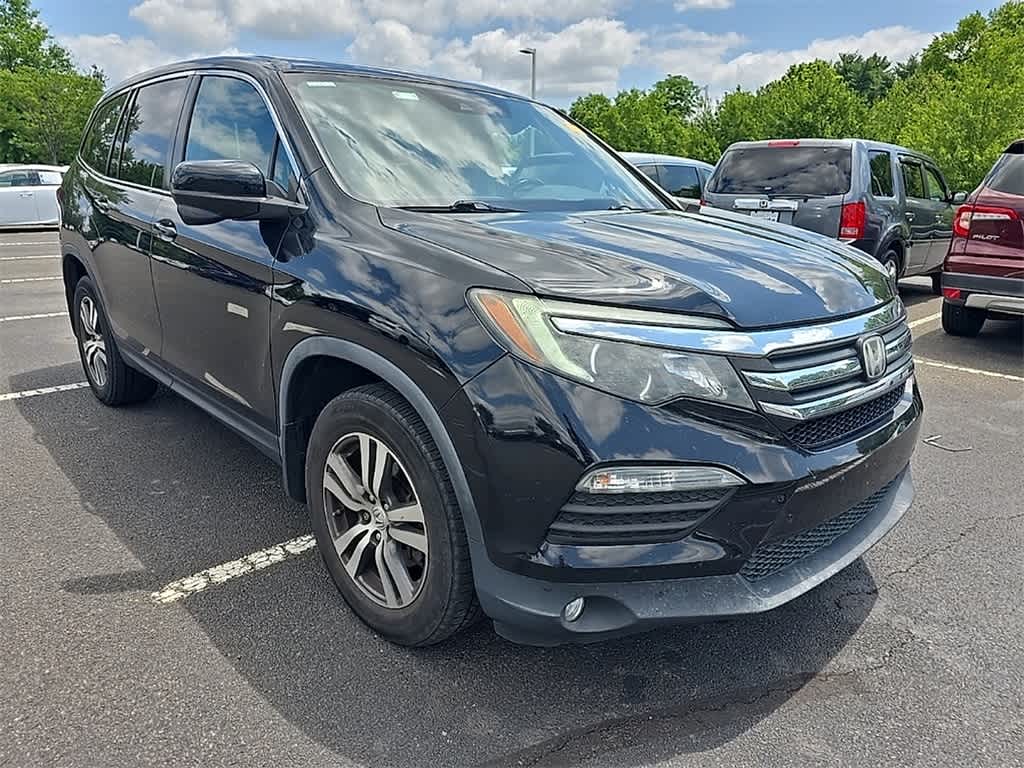 Thumbnail: 2018 Honda Pilot - 3