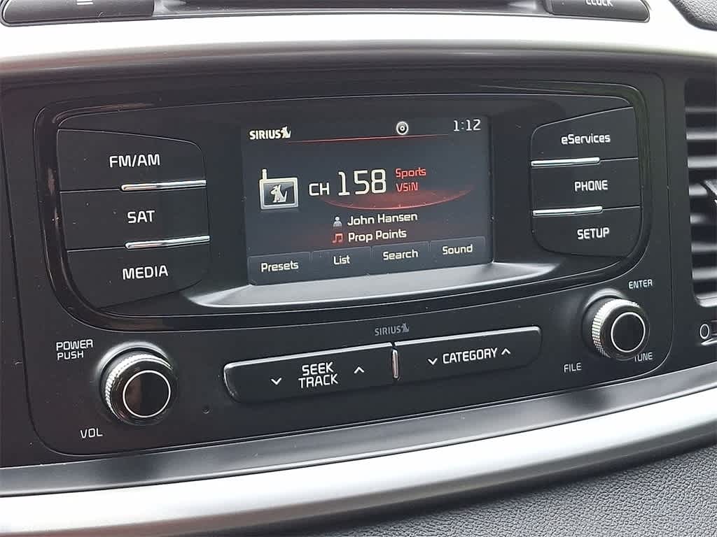 Thumbnail: 2016 Kia Sorento - 13