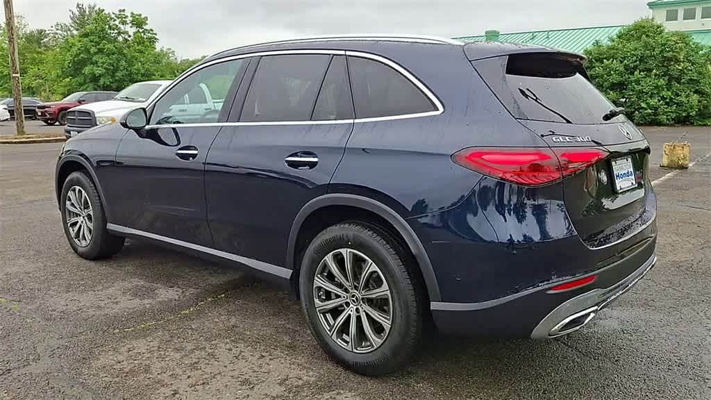 2024 Mercedes-Benz GLC 300 6