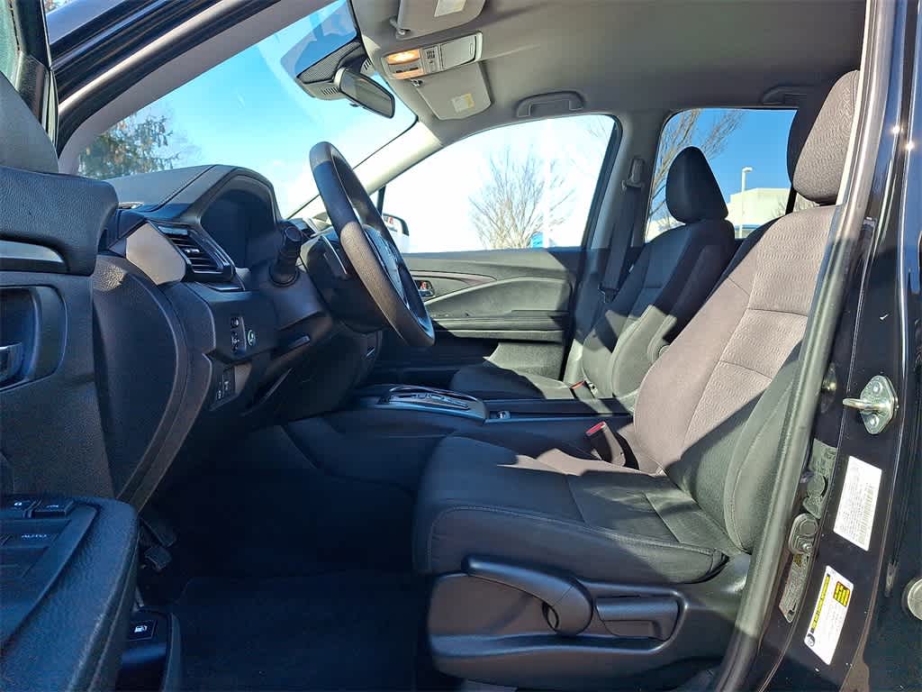 Thumbnail: 2020 Honda Ridgeline - 3