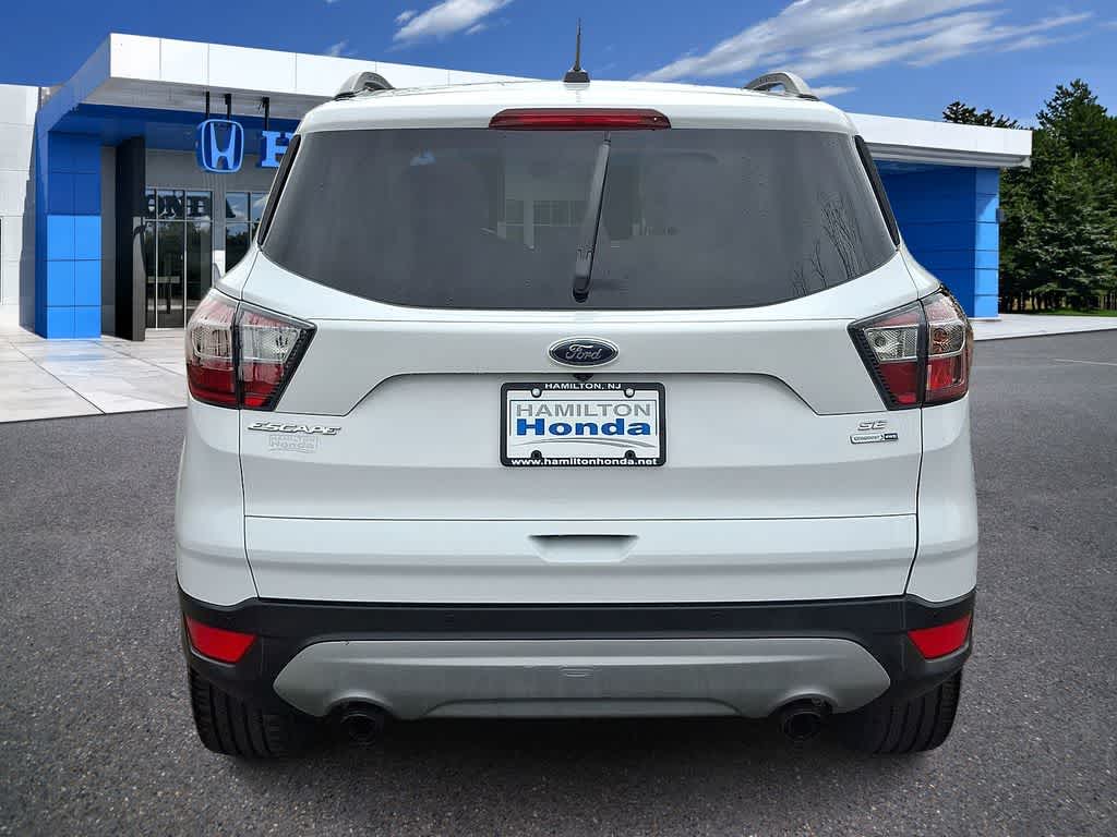 Thumbnail: 2017 Ford Escape - 23