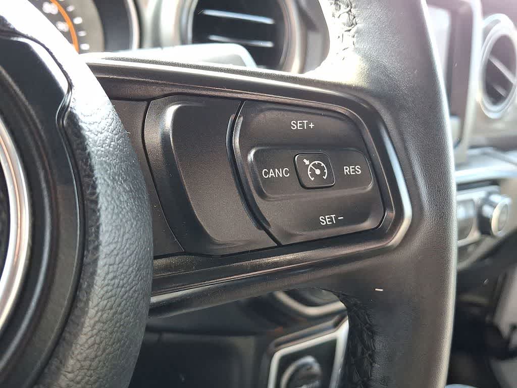 Thumbnail: 2023 Jeep Wrangler - 18