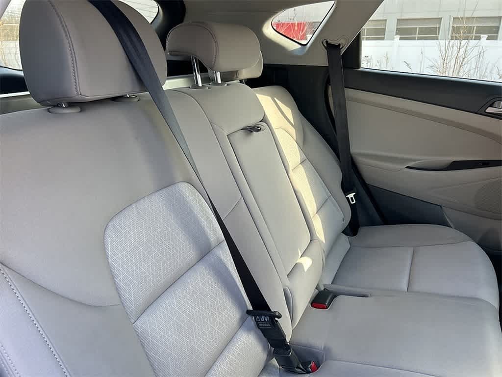 Thumbnail: 2016 Hyundai Tucson - 13