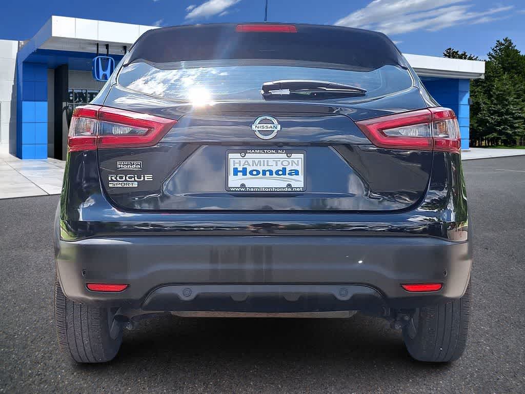 Thumbnail: 2021 Nissan Rogue Sport - 23