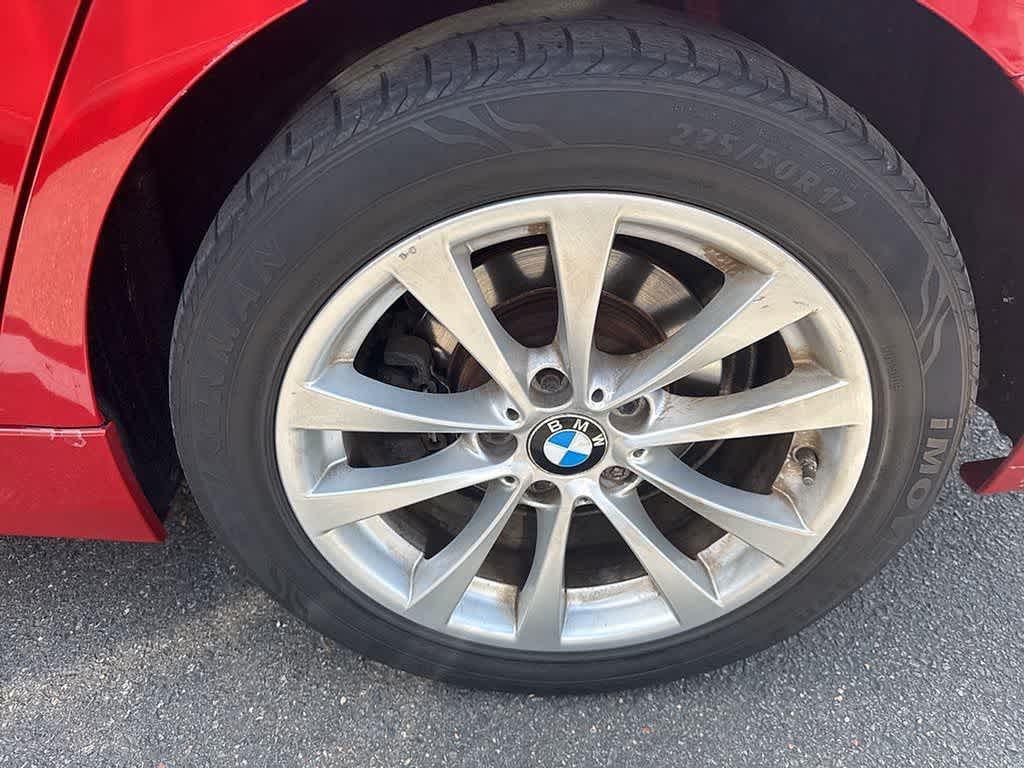 Thumbnail: 2016 BMW 3 Series - 8