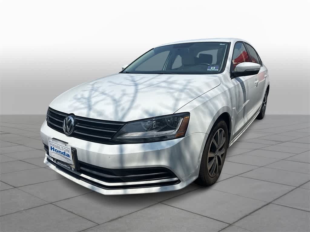 Thumbnail: 2017 Volkswagen Jetta - 1