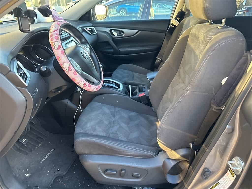 Thumbnail: 2016 Nissan Rogue - 8