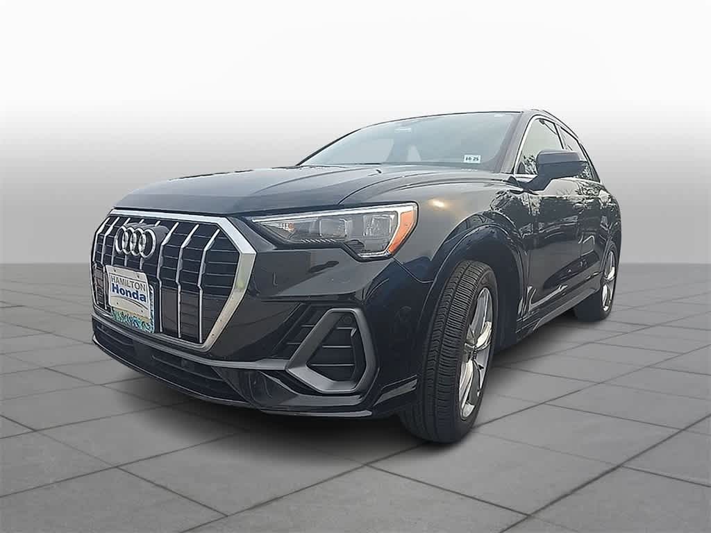 Thumbnail: 2020 Audi Q3 - 1