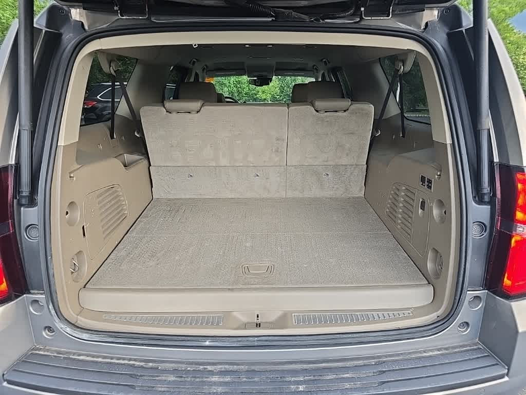 Thumbnail: 2018 Chevrolet Suburban - 7