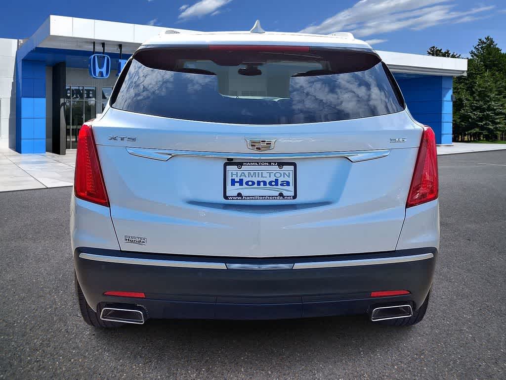 Thumbnail: 2017 Cadillac XT5 - 23