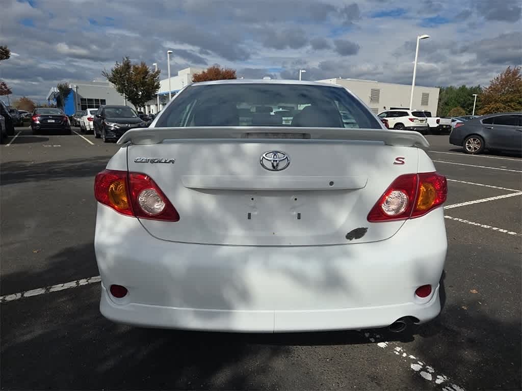 Thumbnail: 2010 Toyota Corolla - 6