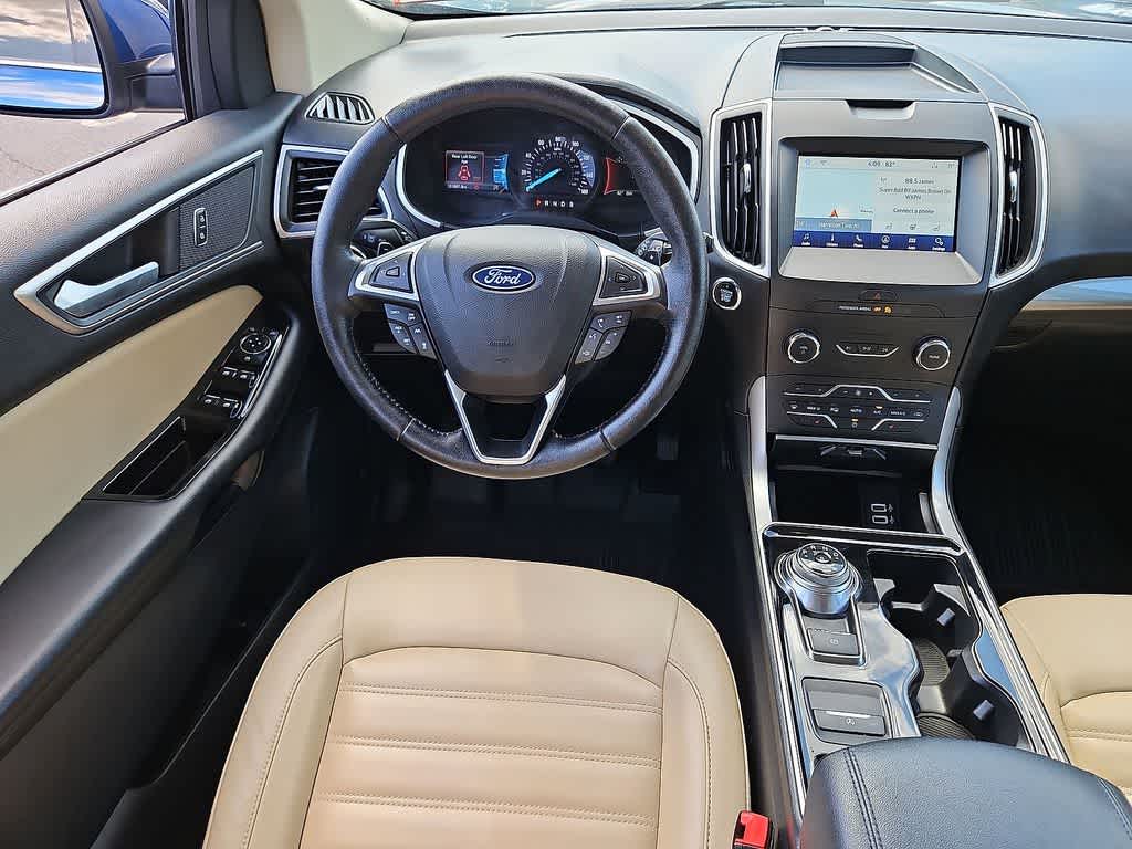 Thumbnail: 2020 Ford Edge - 15