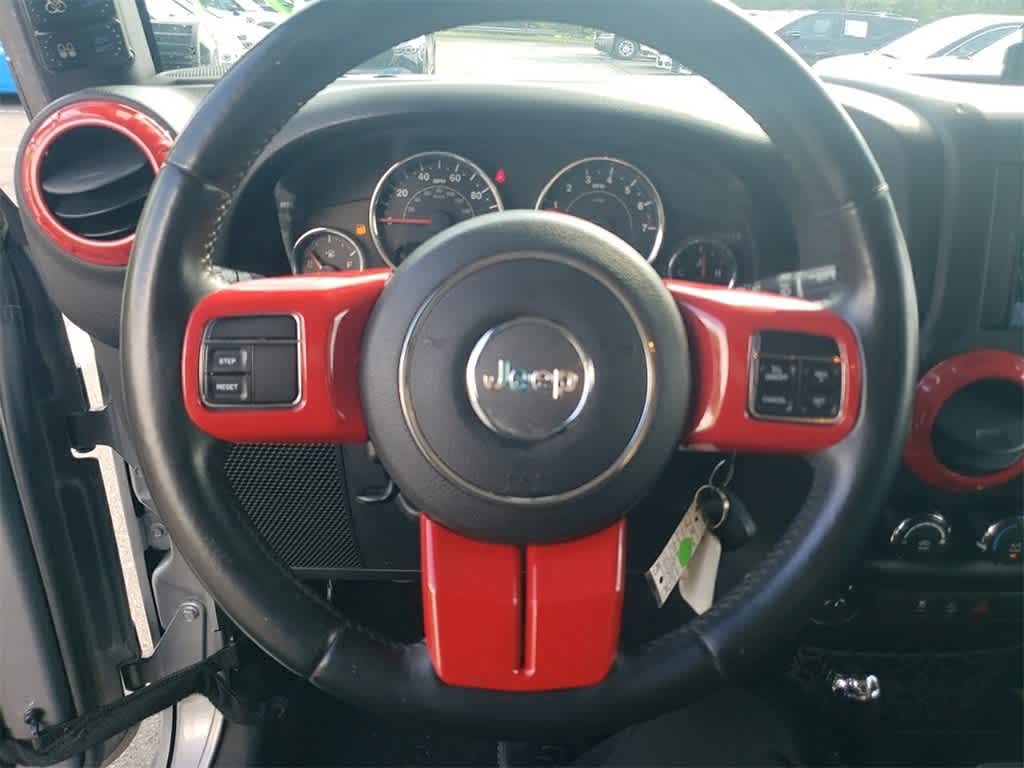 Thumbnail: 2016 Jeep Wrangler - 13