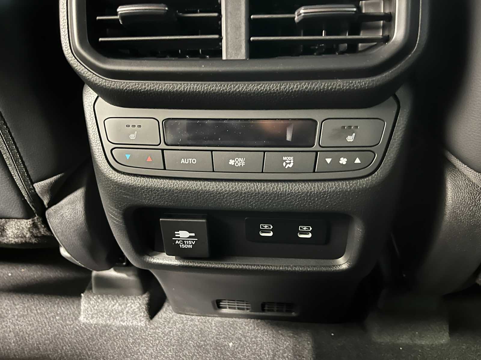 Thumbnail: 2026 Honda Pilot - 25
