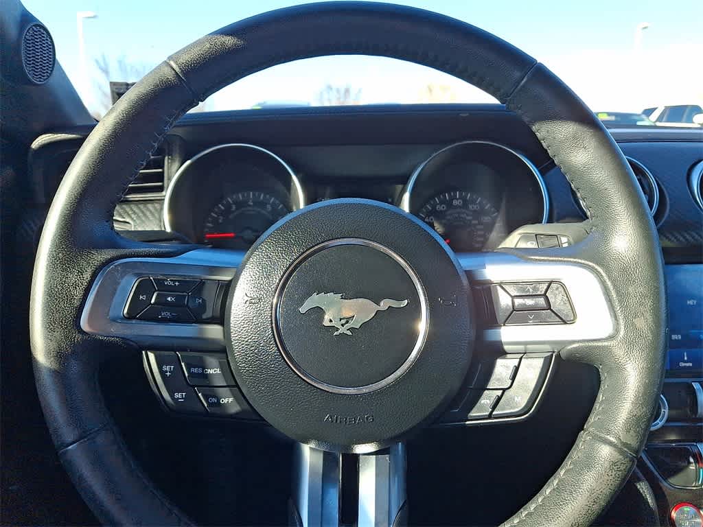 Thumbnail: 2022 Ford Mustang - 8