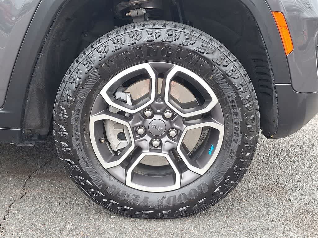 Thumbnail: 2024 Jeep Grand Cherokee - 26