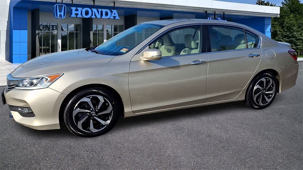 Thumbnail: 2016 Honda Accord - 4