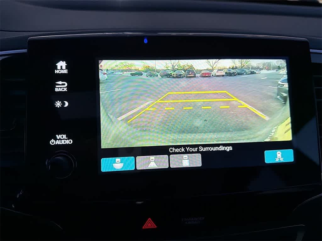 Thumbnail: 2019 Honda Pilot - 11