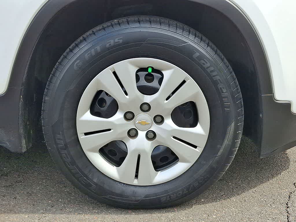 Thumbnail: 2017 Chevrolet Trax - 26