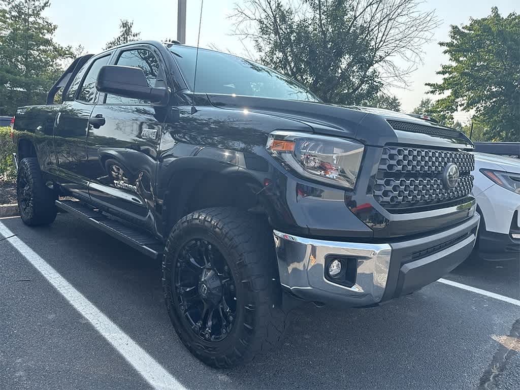 Thumbnail: 2019 Toyota Tundra - 3