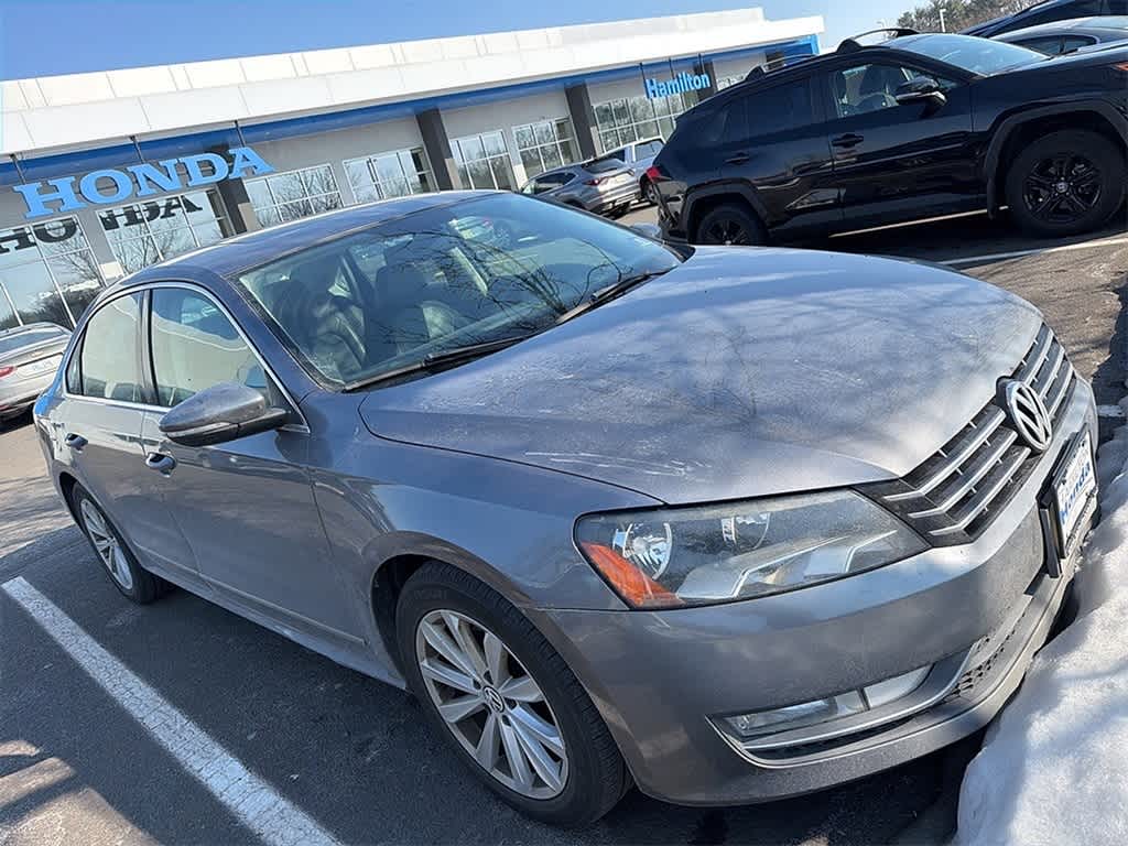 Thumbnail: 2012 Volkswagen Passat - 3