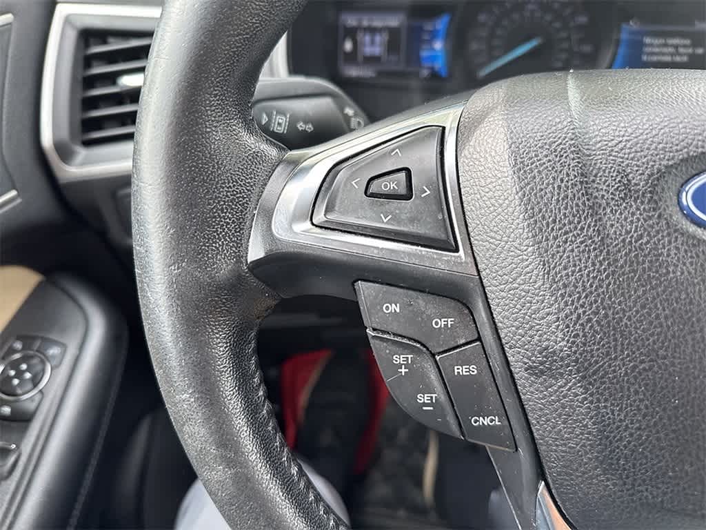Thumbnail: 2022 Ford Edge - 11