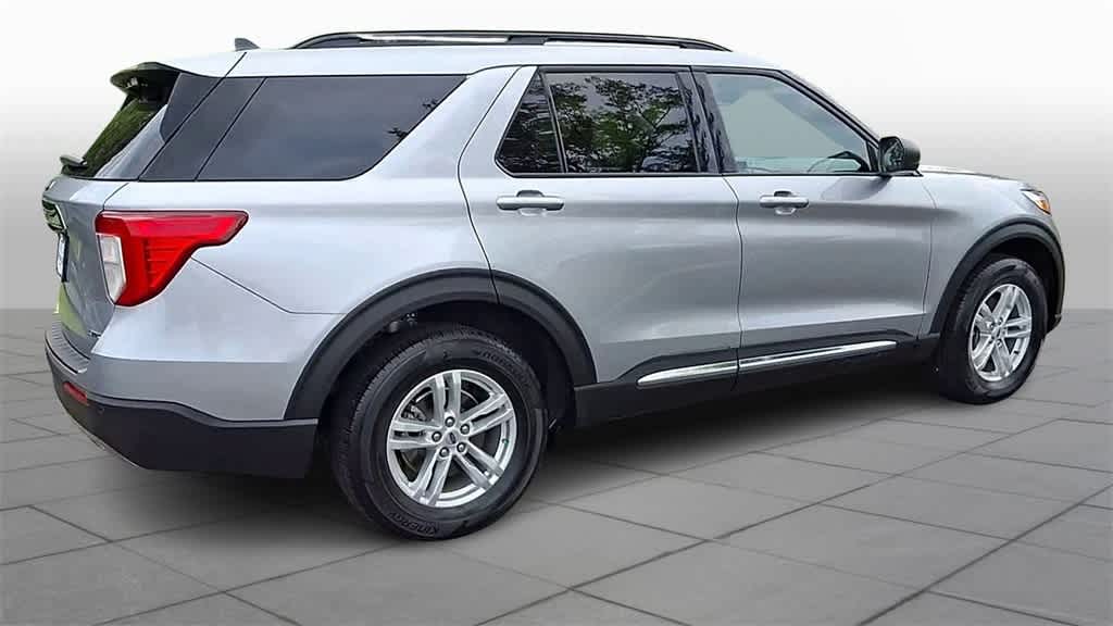 Thumbnail: 2023 Ford Explorer - 8