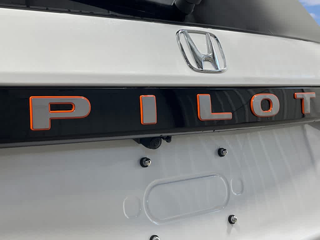 Thumbnail: 2026 Honda Pilot - 7