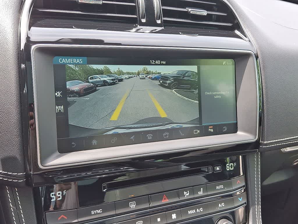 Thumbnail: 2019 Jaguar F-Pace - 15