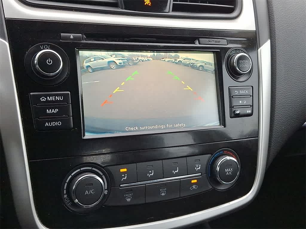 Thumbnail: 2018 Nissan Altima - 15