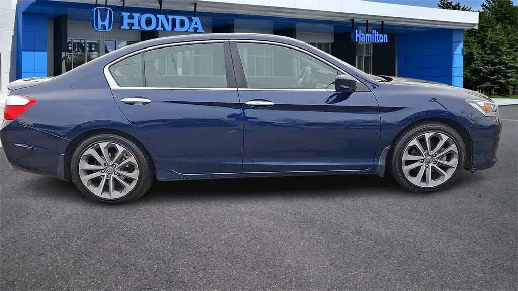 Thumbnail: 2015 Honda Accord - 9