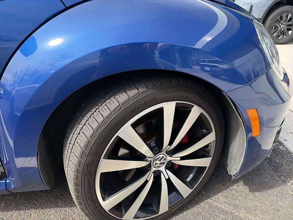 Thumbnail: 2014 Volkswagen Beetle - 9