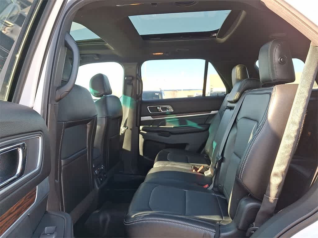 Thumbnail: 2017 Ford Explorer - 20