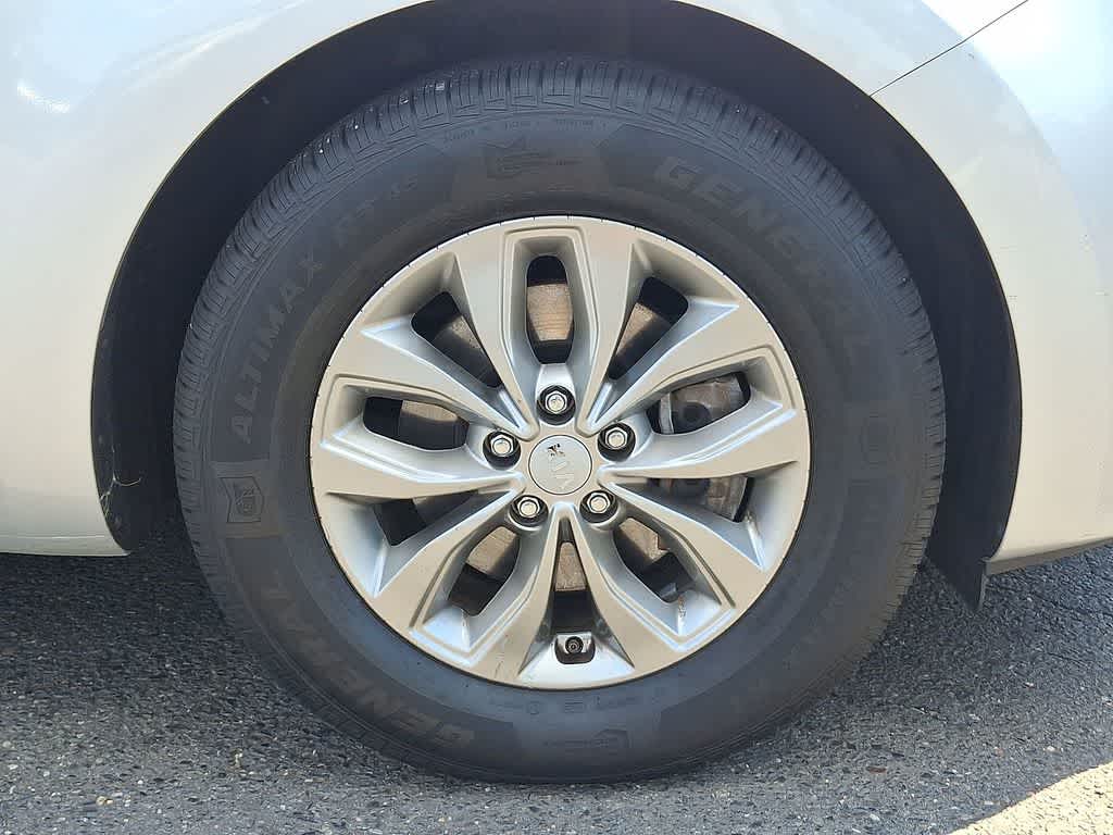 Thumbnail: 2020 Kia Sedona - 26