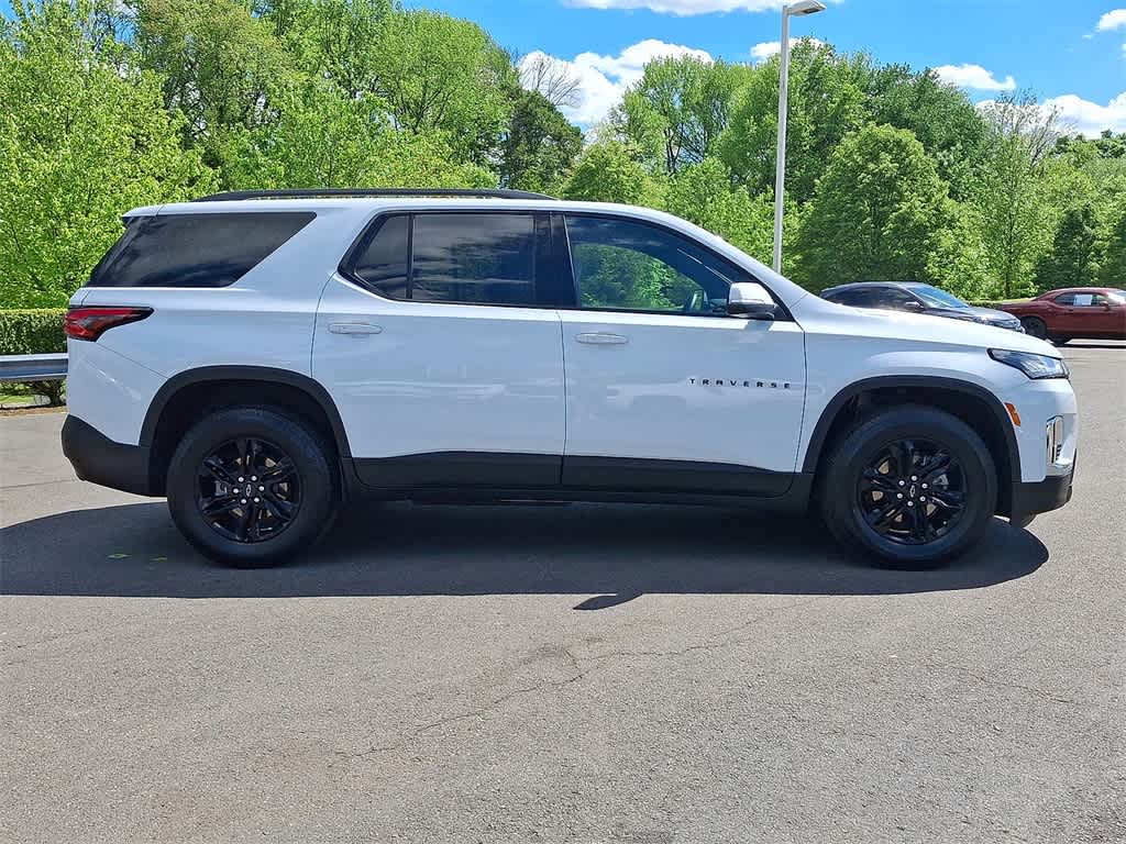 2023 Chevrolet Traverse LS 25