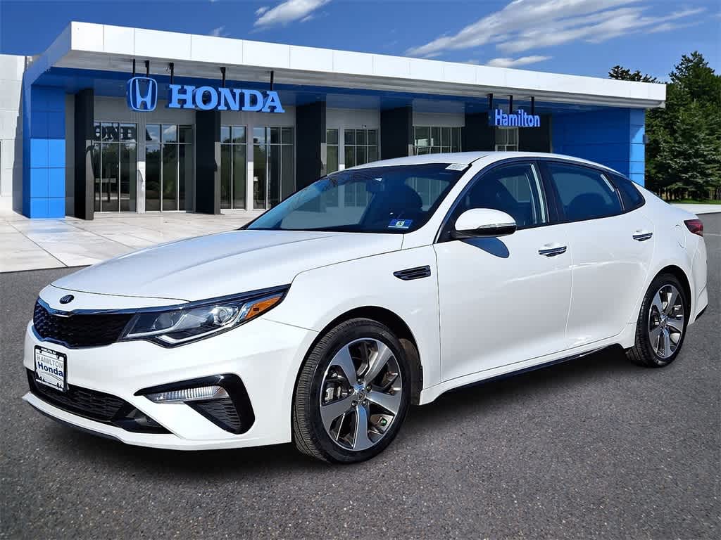Thumbnail: 2020 Kia Optima - 4