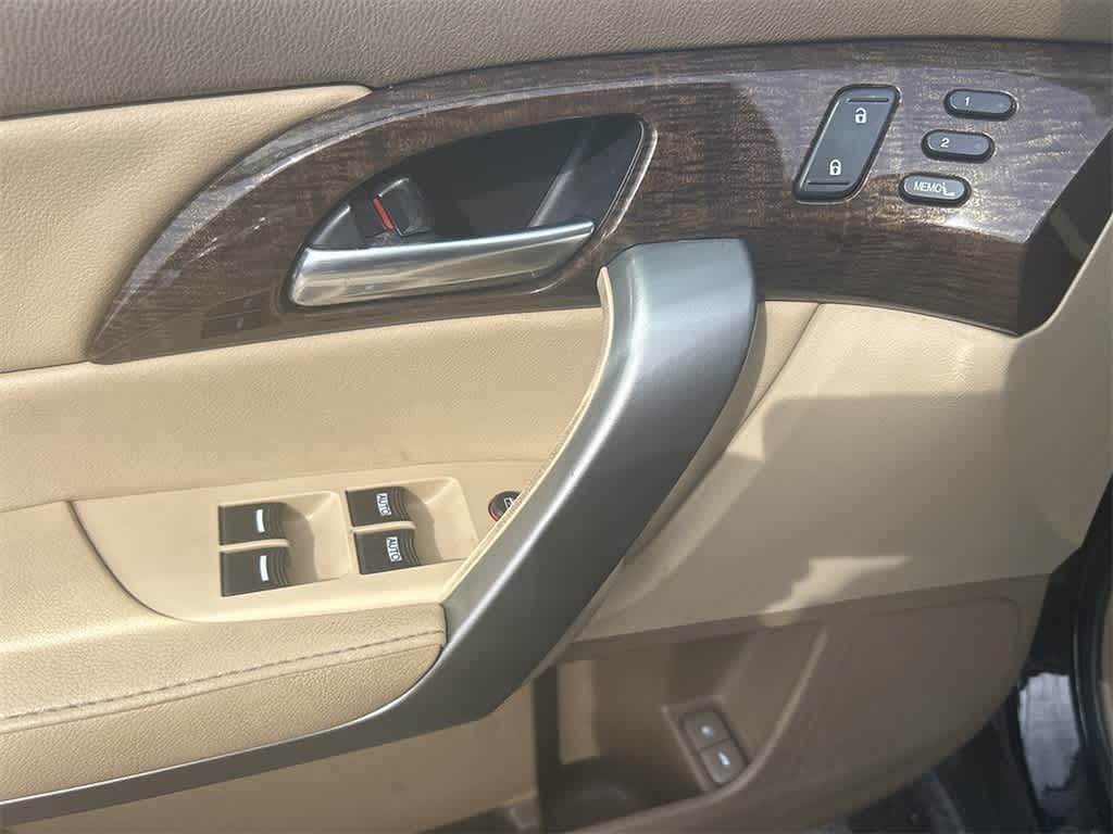 Thumbnail: 2013 Acura MDX - 16