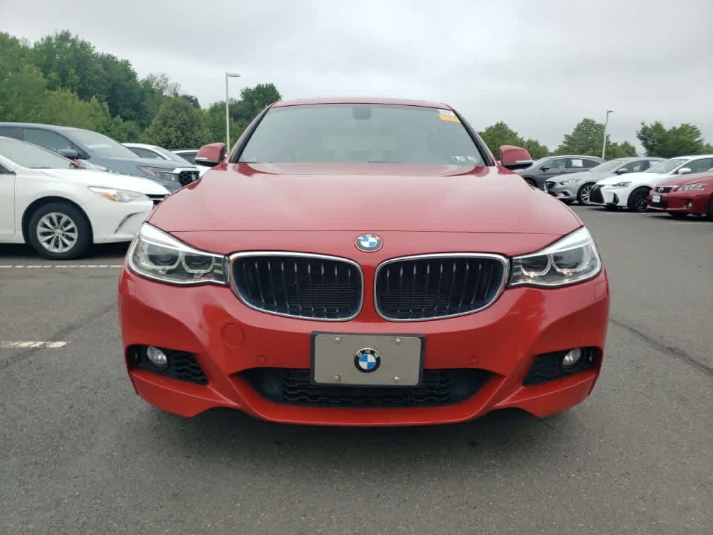 Thumbnail: 2015 BMW 3 Series - 2