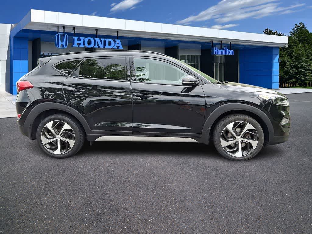 Thumbnail: 2017 Hyundai Tucson - 25