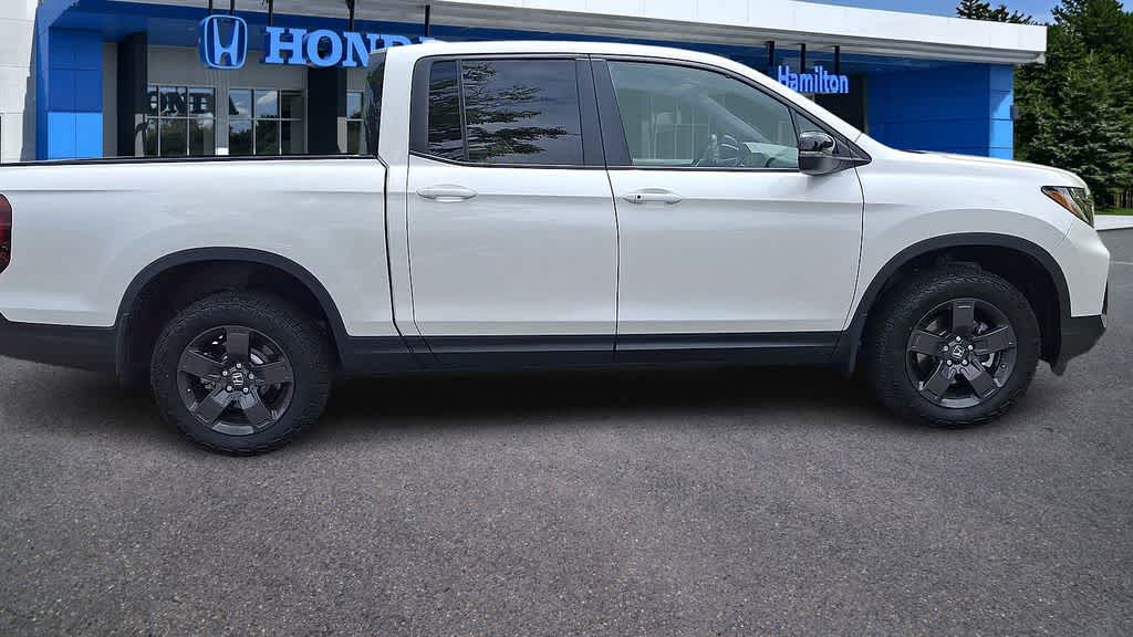 Thumbnail: 2026 Honda Ridgeline - 8