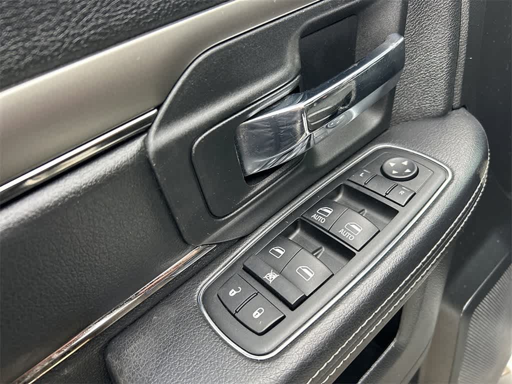 Thumbnail: 2014 RAM 1500 - 13