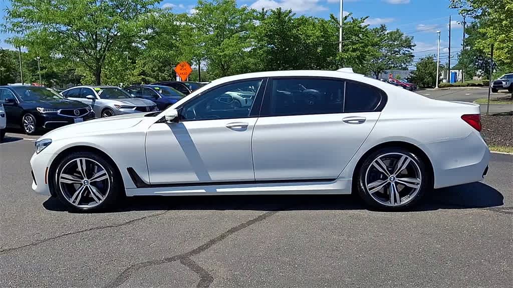 Thumbnail: 2018 BMW 7 Series - 5
