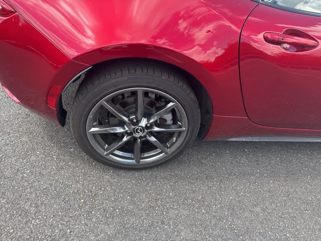 Thumbnail: 2019 Mazda MX-5 Miata - 5