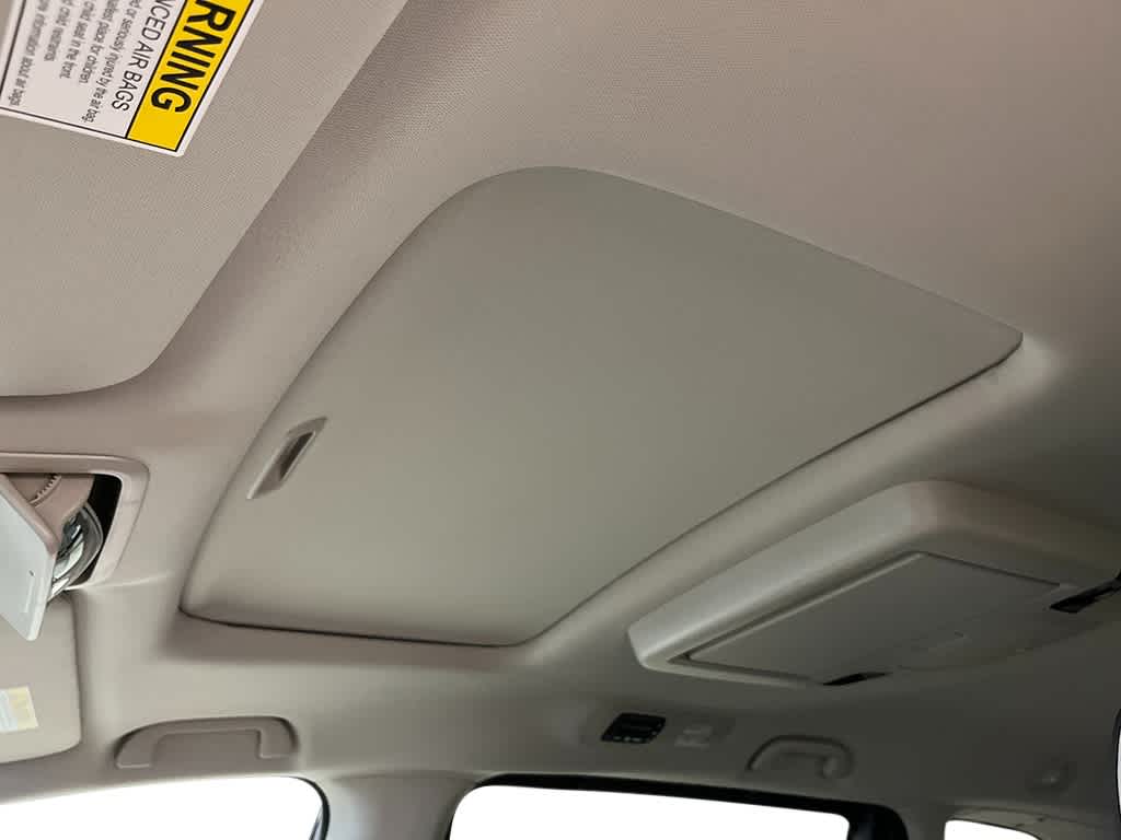 Thumbnail: 2026 Honda Odyssey - 15