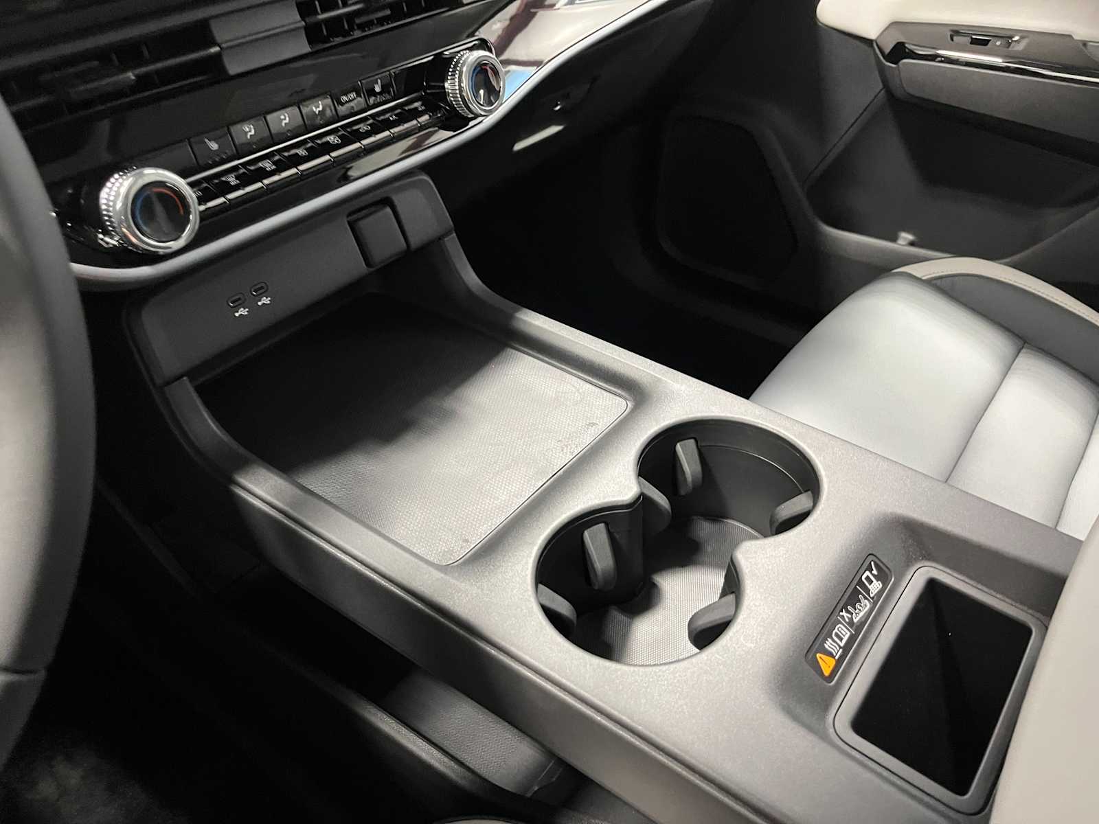 Thumbnail: 2026 Honda Prologue - 16