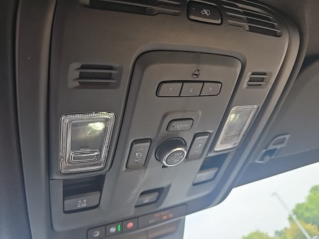 2021 Cadillac Escalade Premium Luxury 23