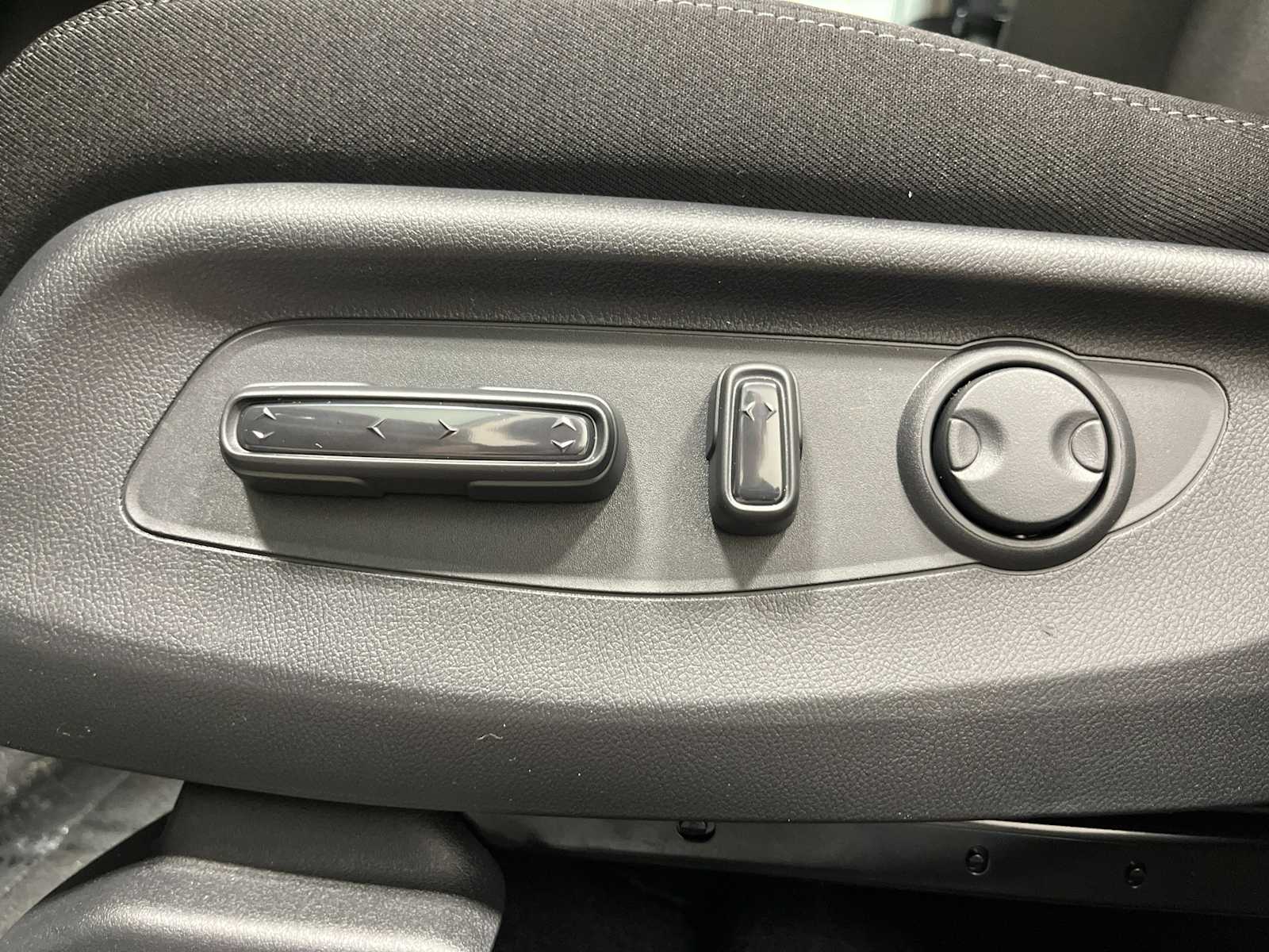 Thumbnail: 2026 Honda CR-V - 13